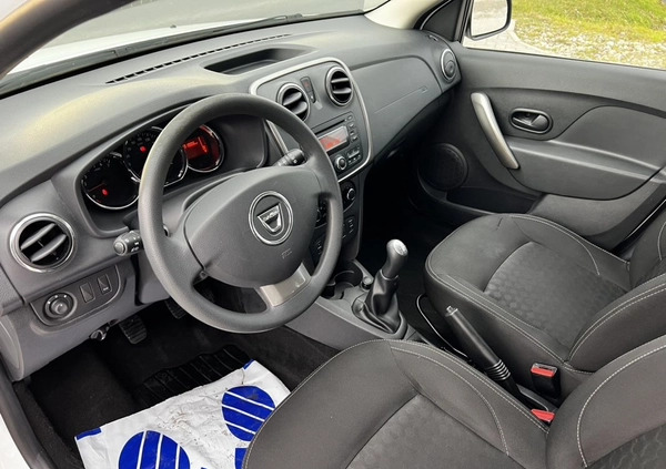 Dacia Logan cena 17900 przebieg: 130000, rok produkcji 2014 z Biały Bór małe 407